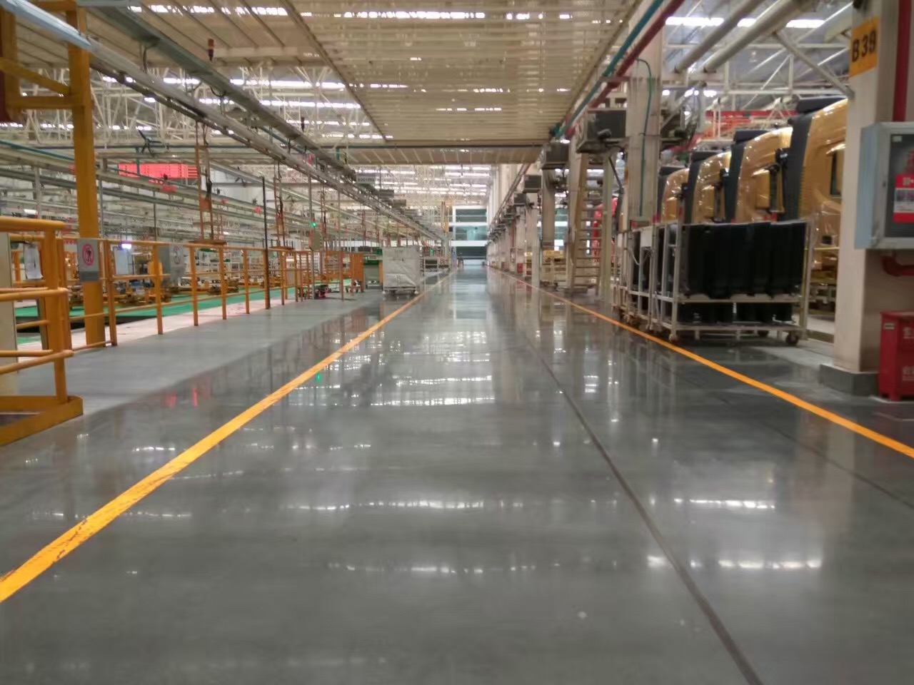 新混凝土地面有必要做密封固化劑嗎？