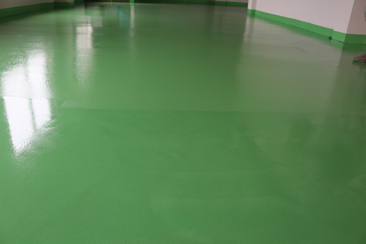 固化地坪與環(huán)氧地坪：哪個(gè)更適合你？